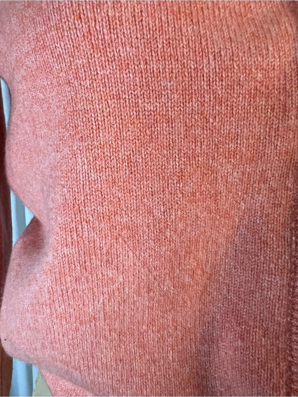 Vintage Berks Burlington made in Scotland  Coral V-Neck Button Cashmere Sweater - Picture 5 of 7